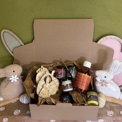 OIL PAINTING  KIT ON WOOD - EASTER