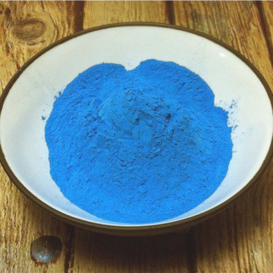 Bleu indien en poudre